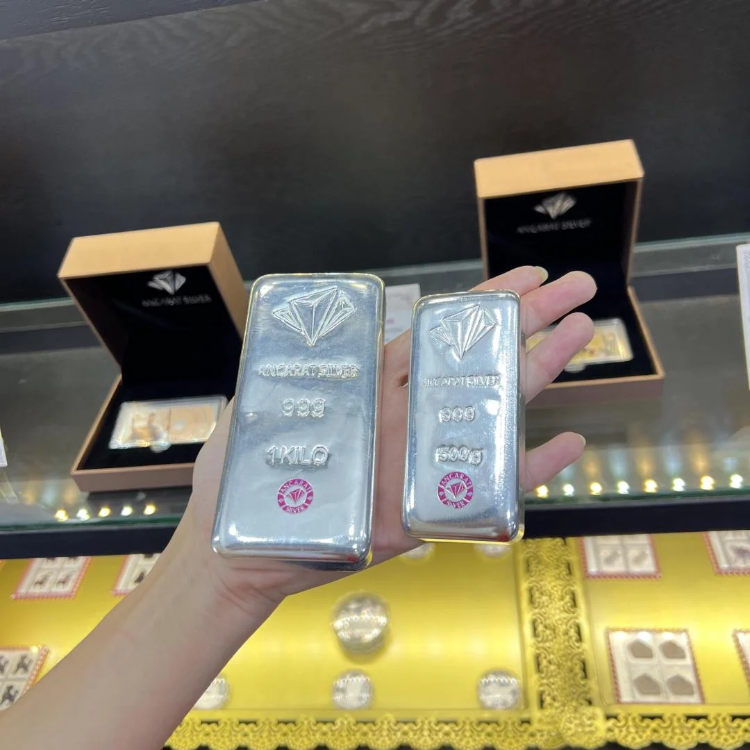 Mua bạc tích sản